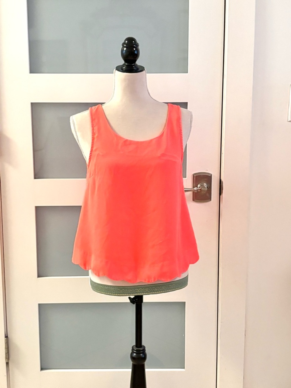 Papaya Coral Scoop Neck Sleeveless Tank